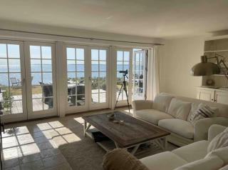 Beachfront Summerhouse With Amazing View And Peace - Hesselager - 0