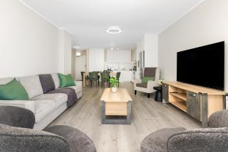 ZenDen Destinations' Seaside Sanctuary Suite - 8