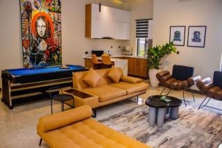 C33 Apartments and suites - 9