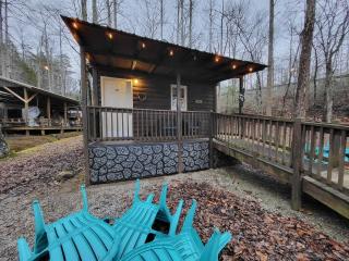 Pet Friendly Cabin in Gatlinburg - Gatlinburg - 0