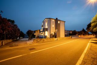 Apartments Najam Skundric - Vir - 5