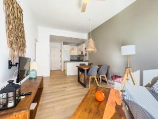 Skol 420C Fantástico 1 Dormitorio Primera Linea de Playa - Marbella - 6