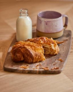 Yarn - Arlo Deluxe Suite - 1