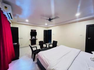 The Royal Comforts - Visakhapatnam - 3