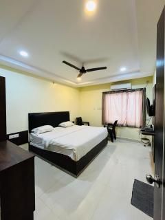 The Royal Comforts - Visakhapatnam - 6