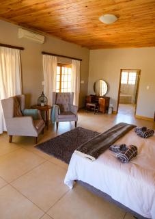 Geluk Farmhouse - - 1