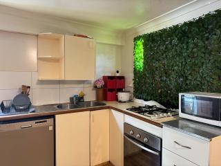 House near Melbourne Airport - 4