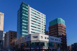 Stylish Studio Living with Stunning City Views in Sheffield's Redvers Tower - Sheffield - 0