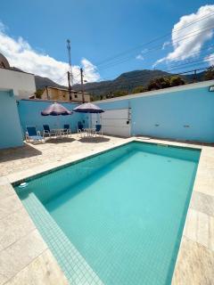 Casa Espaçosa com Piscina a 300m da Praia 5 Quartos e Conforto Total! - São Sebastião - 8