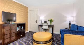 Best Western Plus Palm Court Hotel - Davis - 7