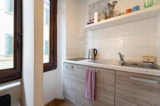 Via Benedetta, 13 - Florence Charming Apartments - Florentine Gem Steps from Station - Prime Spot! - Florenz - 8