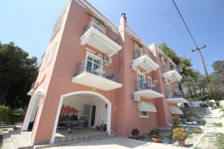Pelagos Studios by Frangki - Agia Marina Aegina - 7