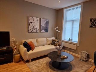 Central and modern - 0