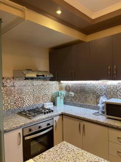 3BR Apt with privet Garden Pool with Excellent Location Near Waterway - Cairo - 7