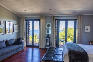 New! Child Friendly Camps Bay Family home with a Pool & Mountain View - 3