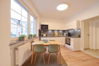 BG Living & Hosting - Stilvolle Ferienwohnung im Zentrum von Wittlich - 2 Schlafzimmer, Netflix, Waschmaschine, bis 4 Personen - 1