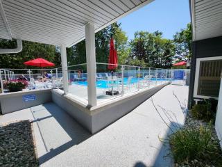 North Shore Inn TC 307 - 2