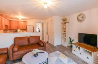 Charming 4bed home in Chichester - Chichester - 4