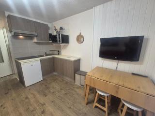 Studio rénové avec balcon aux pieds des pistes, WiFi, animaux permis - FR-1-502-415 - Tignes - 1