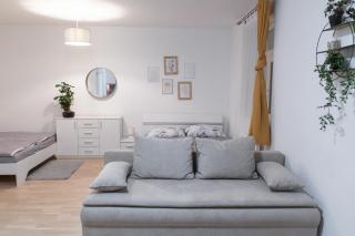 Minimalist Apartment in Wenceslas Square - Prague - 6
