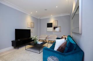 The Ascot Escape - Stylish 4BDR with Courtyard - Ascot - 1