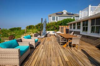 Diana Luxury Retreat: Private Beach and Vineyards - Wading River - 0