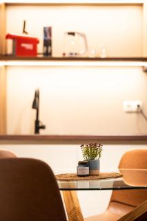 Deluxe Double Room Apartment - Pristina - 8