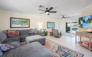 Palaco Grande - CC - Cape Coral - 6