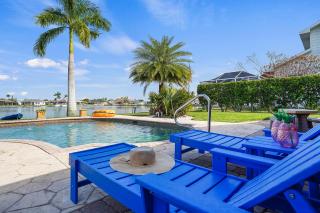 Cape Lake House Lake Front - Lochmoor Waterway Estates - 7