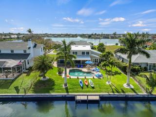 Cape Lake House Lake Front - Lochmoor Waterway Estates - 0