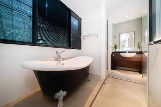 Luxurious Villa Near Bangtao Beach - 4