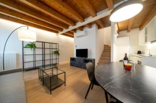 Elegance in Udine! Matteotti Apartments - Udine - 9