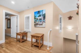 Grand Tortuga Squirt - 1