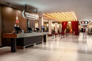 Radisson Hotel and Conference Centre London Heathrow - Hillingdon - 6