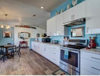A Unique Boutique Havasu Retreat - Lake Havasu City - 8