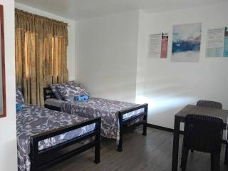 LMS Guest House - Iloilo - 9