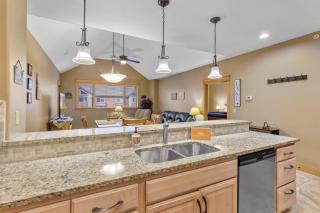 Riverstone Condo 308 - Coeur d'Alene - 6