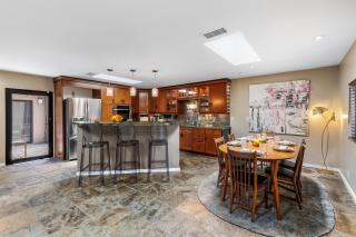 Movie Colony Escape by ACME House Company - Palm Springs - 7