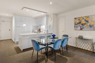 Exclusive Stays - Vue Grande - 7