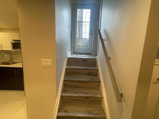 CozyHaven A private entrance, comfy basement apartment in Mississauga with free parking Conveniently located with easy access to the airport downtown Toronto major malls and highways for a seamless stay - Mississauga - 7