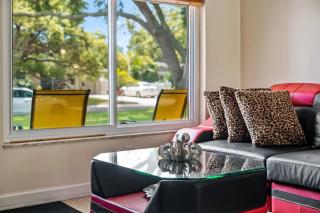 Pool - Hot tub - E-bikes - Gym - Near Beach - Family Home - Sint-Petersburg - 1