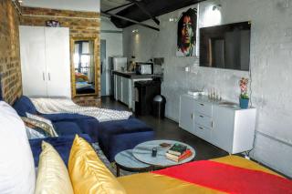 Cozy Chic - Johannesburg - 8