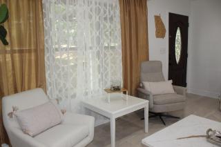 Southern Elegance Gateway - 8