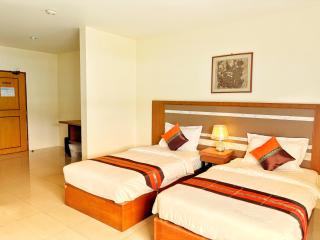 Patong Pool House - 6