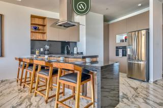 Luxury Oceanfront Condo - Private Jacuzzi - Cruz de Huanacaxtle - 6