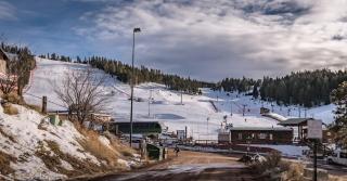 Walk to Lift - King Bed - Cozy Mountain View Apartment - Angel Fire - 9