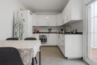 Charming 3 Bedroom House with 2 Terraces - Málaga - 2