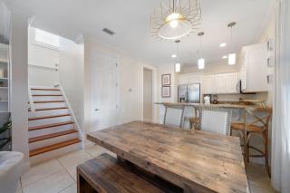 Kriss Cottage - 2