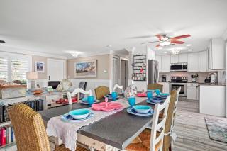 Cozy Cape Cottage Gulf Access - Waterway Estates - 1