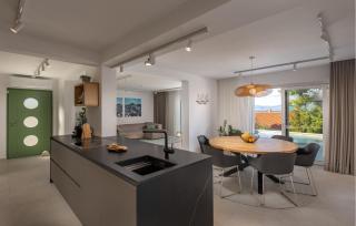 4 Bedroom Awesome Home In Brac - Splitska - 6